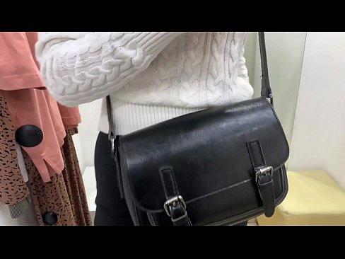 ❤️ Публичная мастурбация молоденькой сучки ФералБерри с дилдо в примерочной Супер секс на friendmap.top ️❤